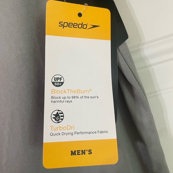 Speedo UPF 50+ Gray Swim Shirt Men's Size Medium Beach Pool Outdoor Summer - Picture 4 of 6